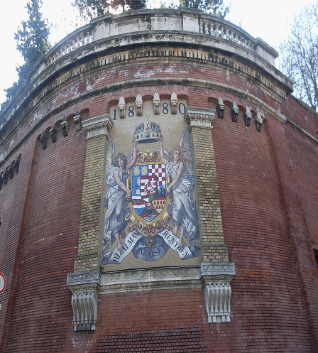 Magyarorszg cmere - vrfal
